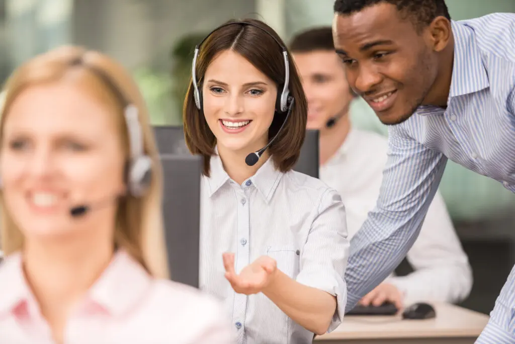 El papel clave del asesor de call center: todo lo que necesitas saber